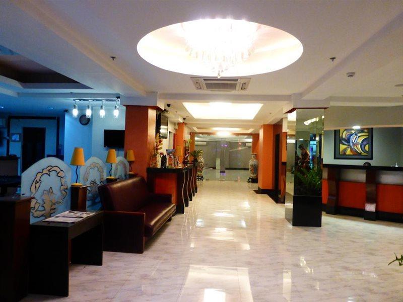 Silver Oaks Suites & Hotel Manila Bagian luar foto